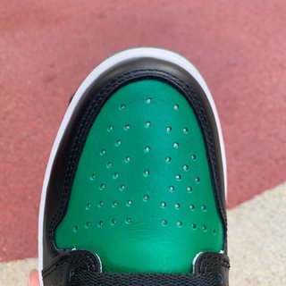 LJR Batch-Air Jordan 1 Retro High OG “Green Toe”