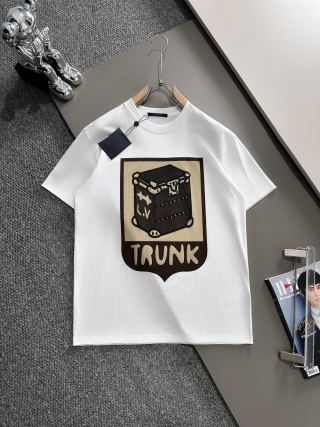 Louis Vuitton T-shirt