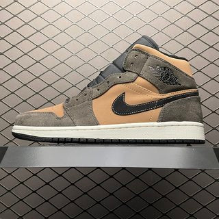 DT Batzh-  Air Jordan 1 Mid