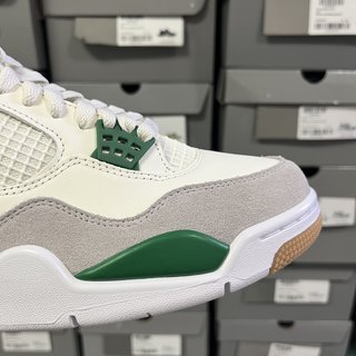 GX Batch-Air Jordan 4 "Pine Green"