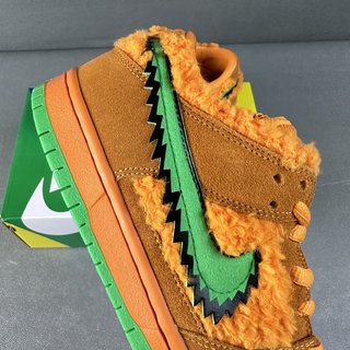 AY Batch-Nk Dunk SB Low "Orange Bear"