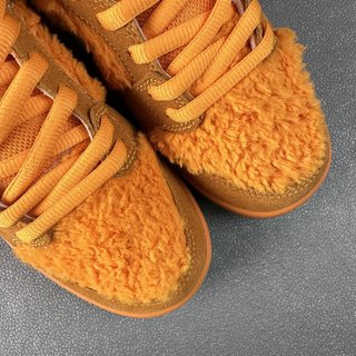 AY Batch-Nk Dunk SB Low "Orange Bear"