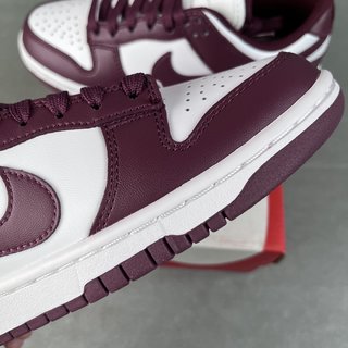 G Batch-NK Dunk Low "Bordeaux"