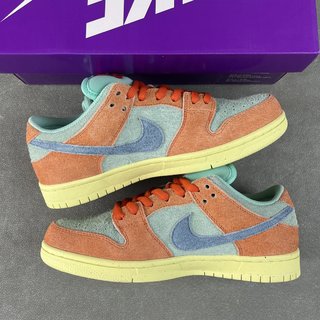 S2 Batch-Nike Dunk Low Orange and Emerald Rise