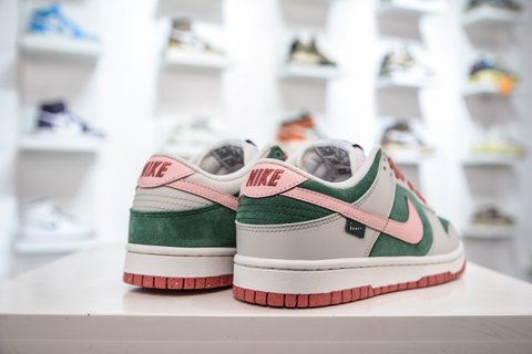 AY Batch-NK Dunk Low