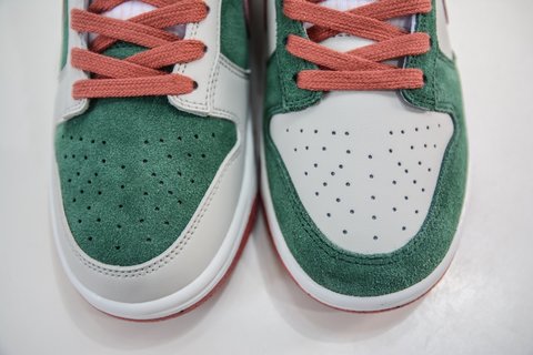 AY Batch-NK Dunk Low