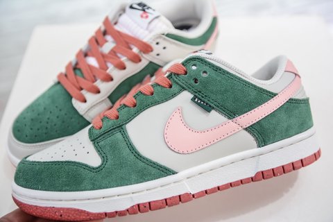 AY Batch-NK Dunk Low