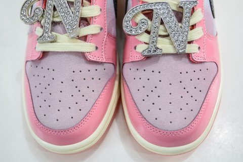 AY Batch-Nike Dunk Low "Hot Punch and Pink Foam"