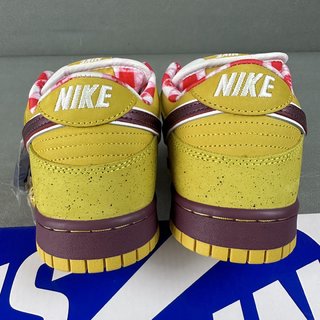 S2 Batch-Concepts x NK SB Dunk Low "White Lobster"