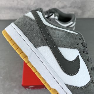 AY Batch-NK SB Dunk Low Pro