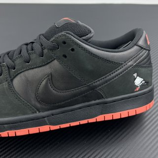 S2 Batch-NK Dunk SB Low Black Pigeon