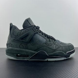 GX Batch-Air Jordan 4 kaws black