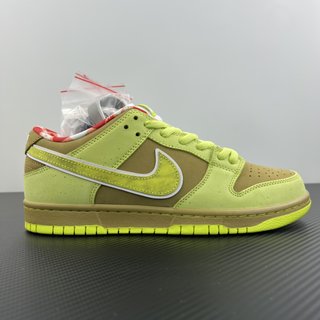 AY Batch-Concepts x NK SB Dunk Low "Green Lobster"