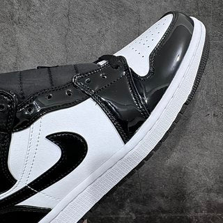 DT Batzh-  Air Jordan 1 Mid