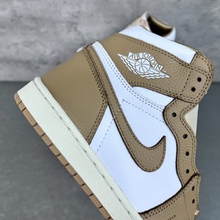 KZ Batch-Air Jordan 1 High OG “Praline”