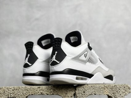 VT Batch-Air Jordan AJ4 Retro SE “White Oreo”