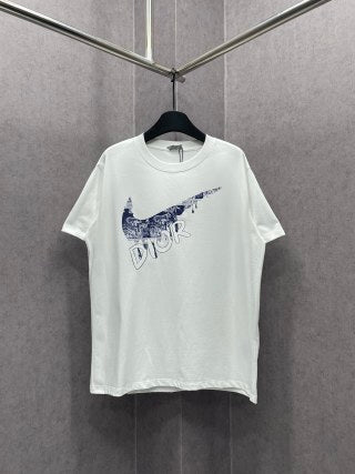 Dior T-shirt