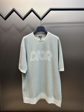 Dior T-shirt