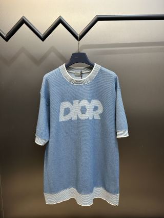 Dior T-shirt