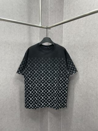 Louis Vuitton T-shirt