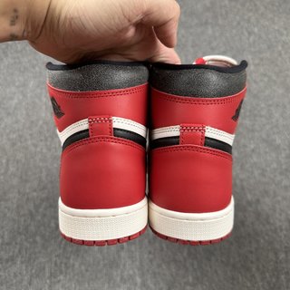 LJR Batch-Air Jordan1 Retro High Chicago Lost and Found