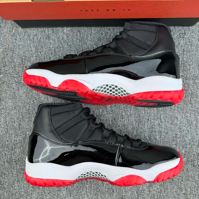 WM Batch-Air Jordan 11 “Bred”