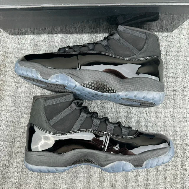 WM Batch-Air Jordan 11 “Cap and Gown”