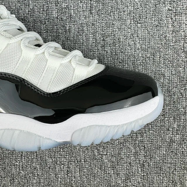 WM Batch-Air Jordan 11 “Concord”