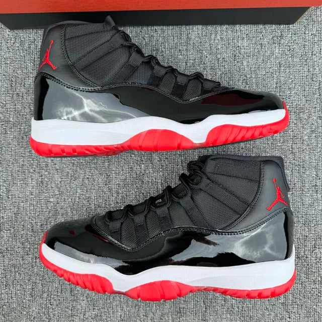 WM Batch-Air Jordan 11 “Bred”